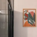 伊甸塞勒涅酒店 2*