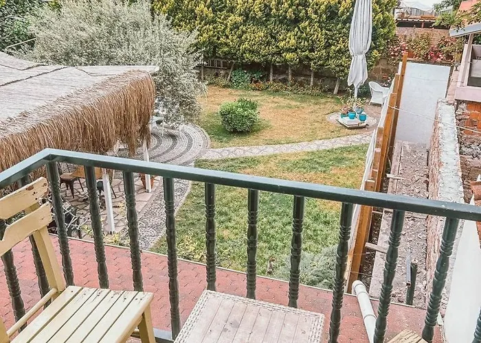 Eden Selene Hotel 2*