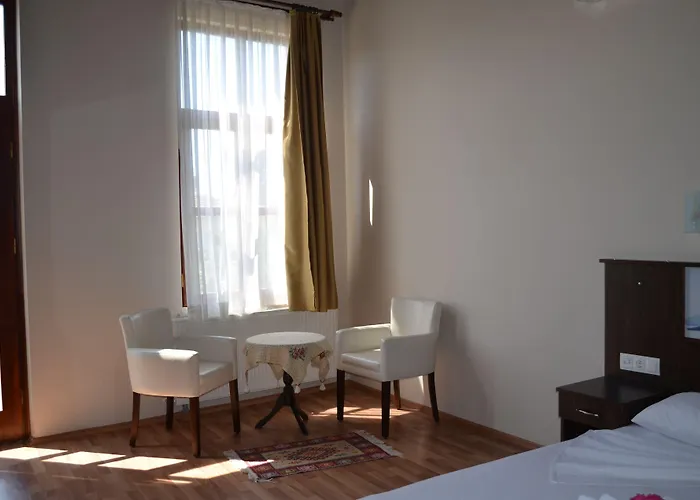 Eden Selene Hotel 2*