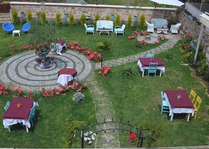 Eden Selene Hotel 2*